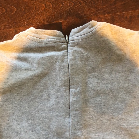 Sweater - Picture 5 of 11